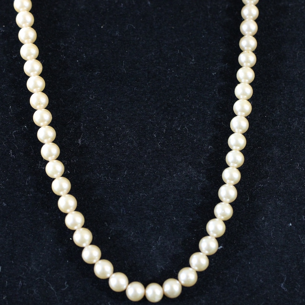 Champagne Cultured Pearls 6+mm